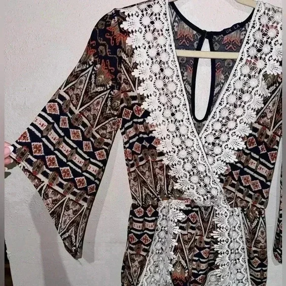 Beautiful romper - Picture 3 of 4